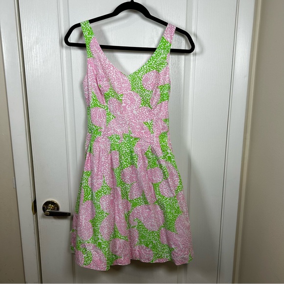 Lilly Pulitzer Dresses & Skirts - Lilly Pulitzer Dress Sz 0 Mini Green Pink Floral Fit & Flare A Line fully lined